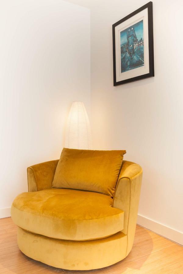 2 Bed Apartment At Quartermile Эдинбург Экстерьер фото